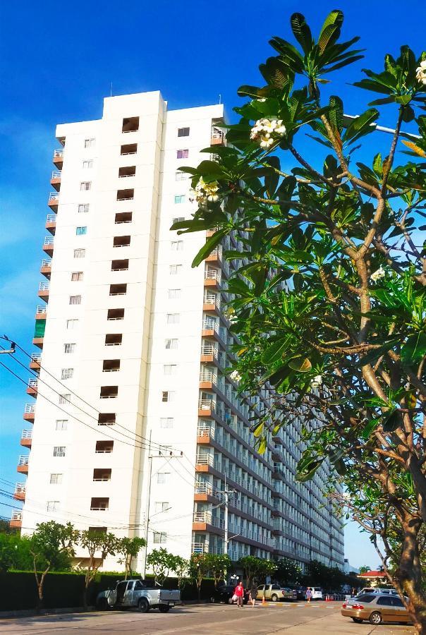 Jomtien Beach Condominium S2 Esterno foto