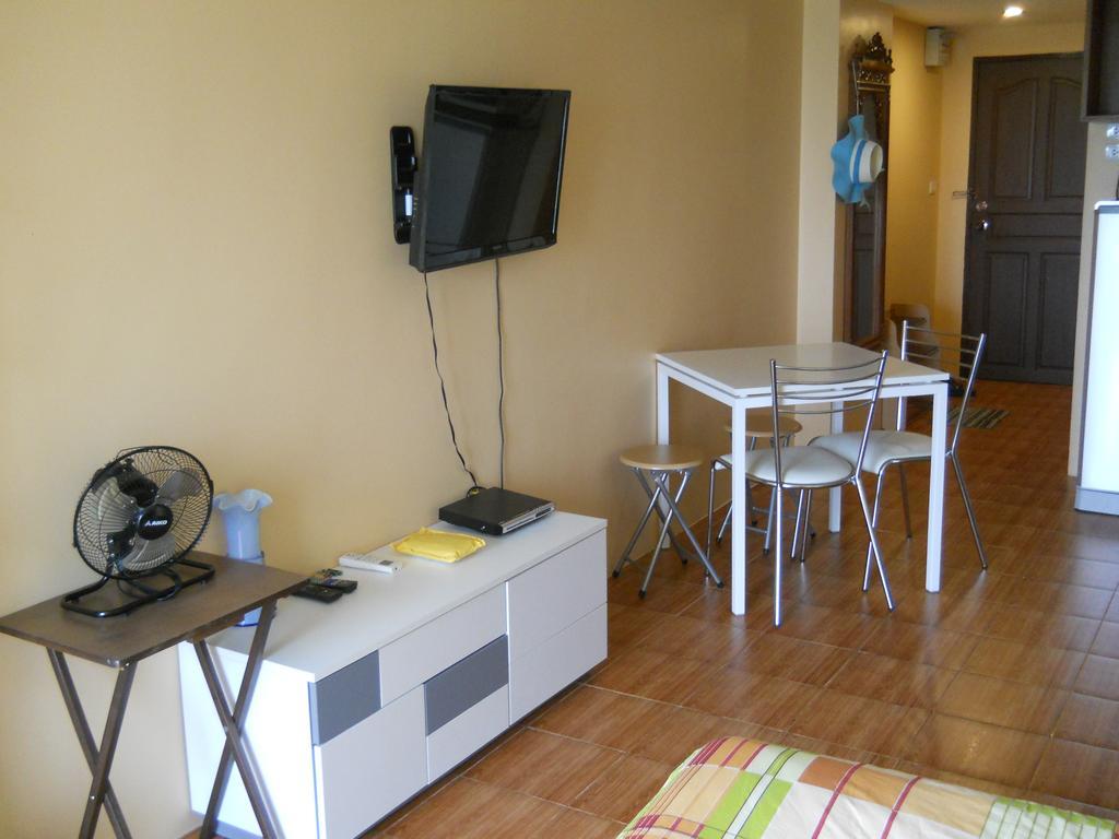 Jomtien Beach Condominium S2 Esterno foto
