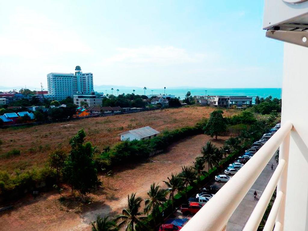 Jomtien Beach Condominium S2 Esterno foto